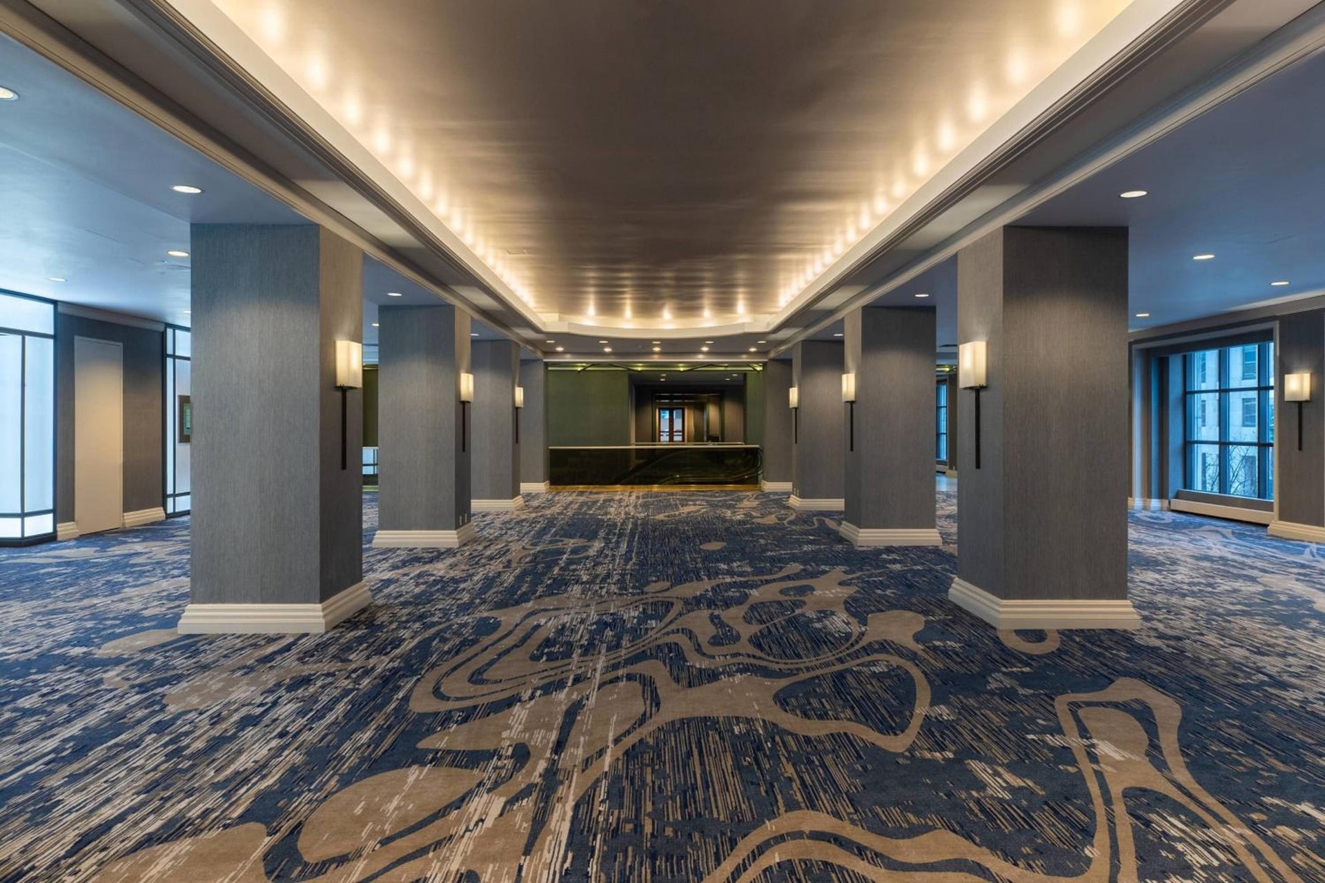 Renaissance Chicago Downtown Hotel