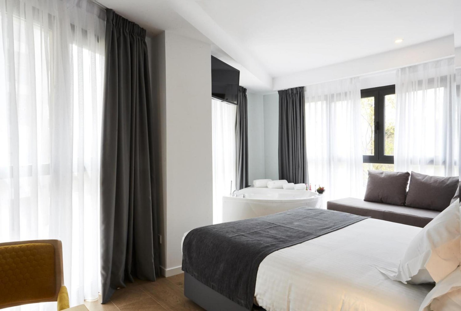 hotel room