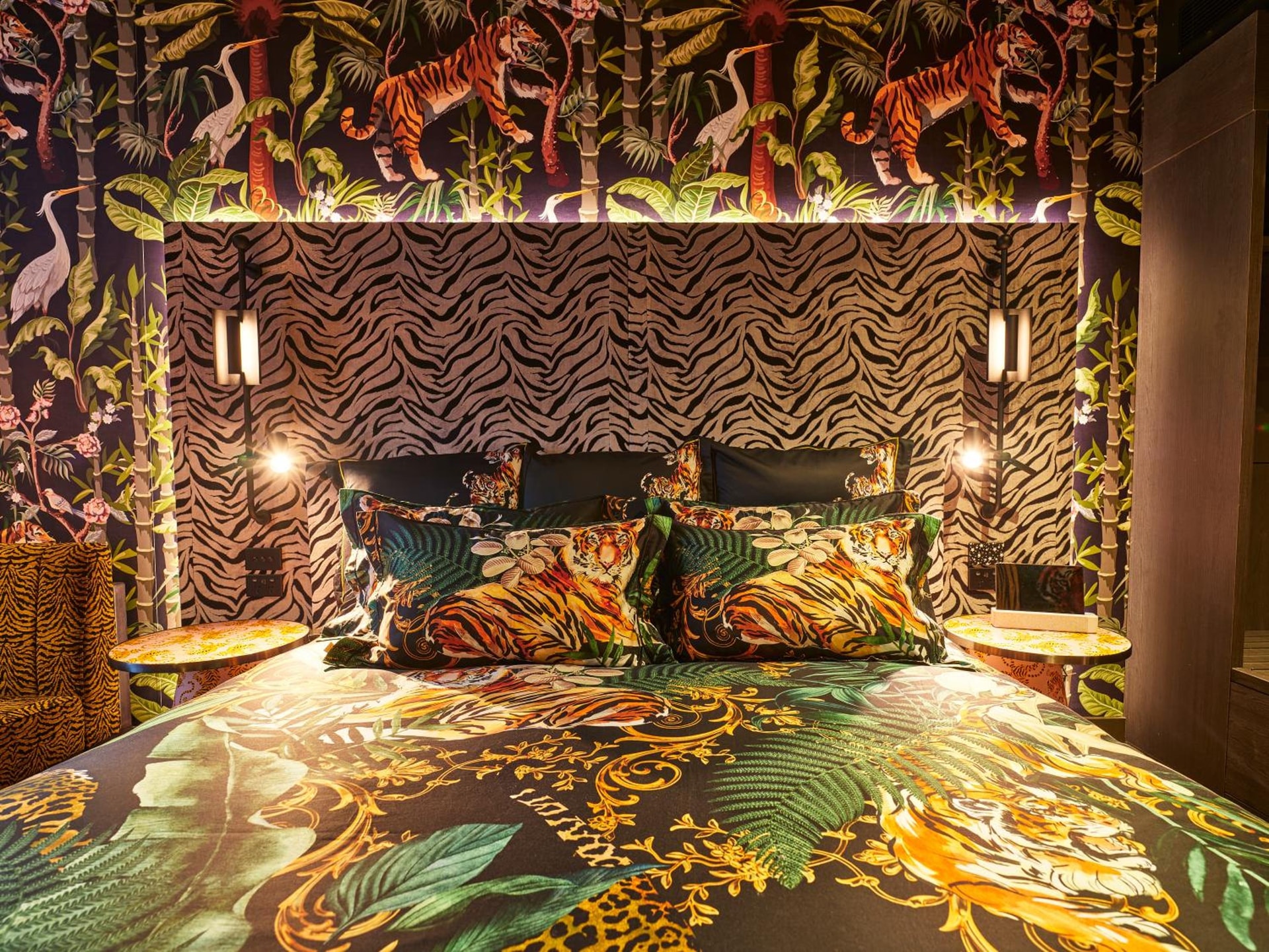 The Motley Hotel Melbourne, Tapestry Collection by Hilton