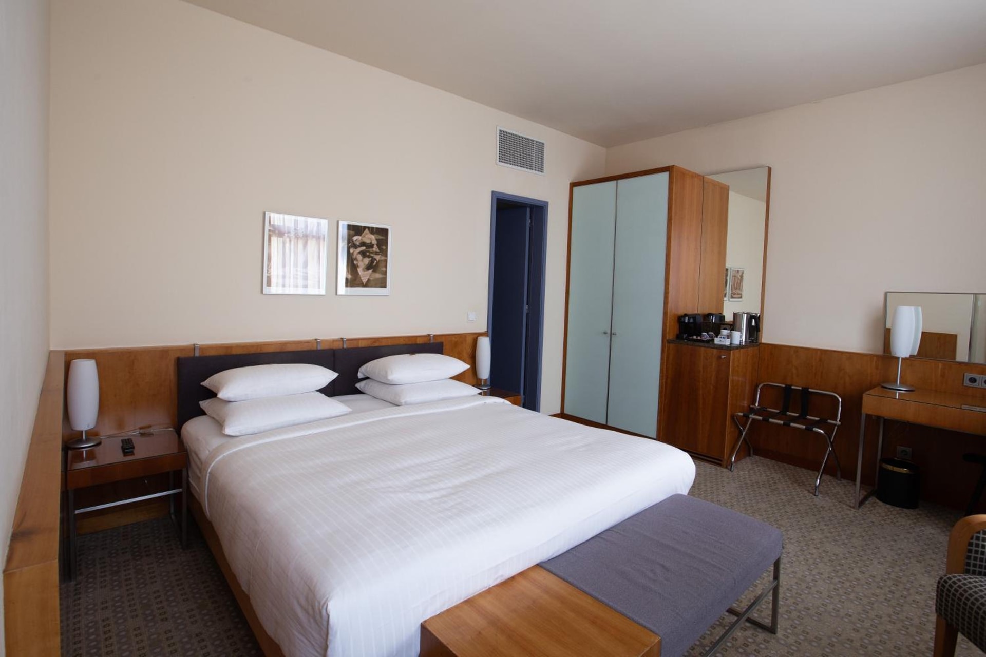 K+K Hotel Central