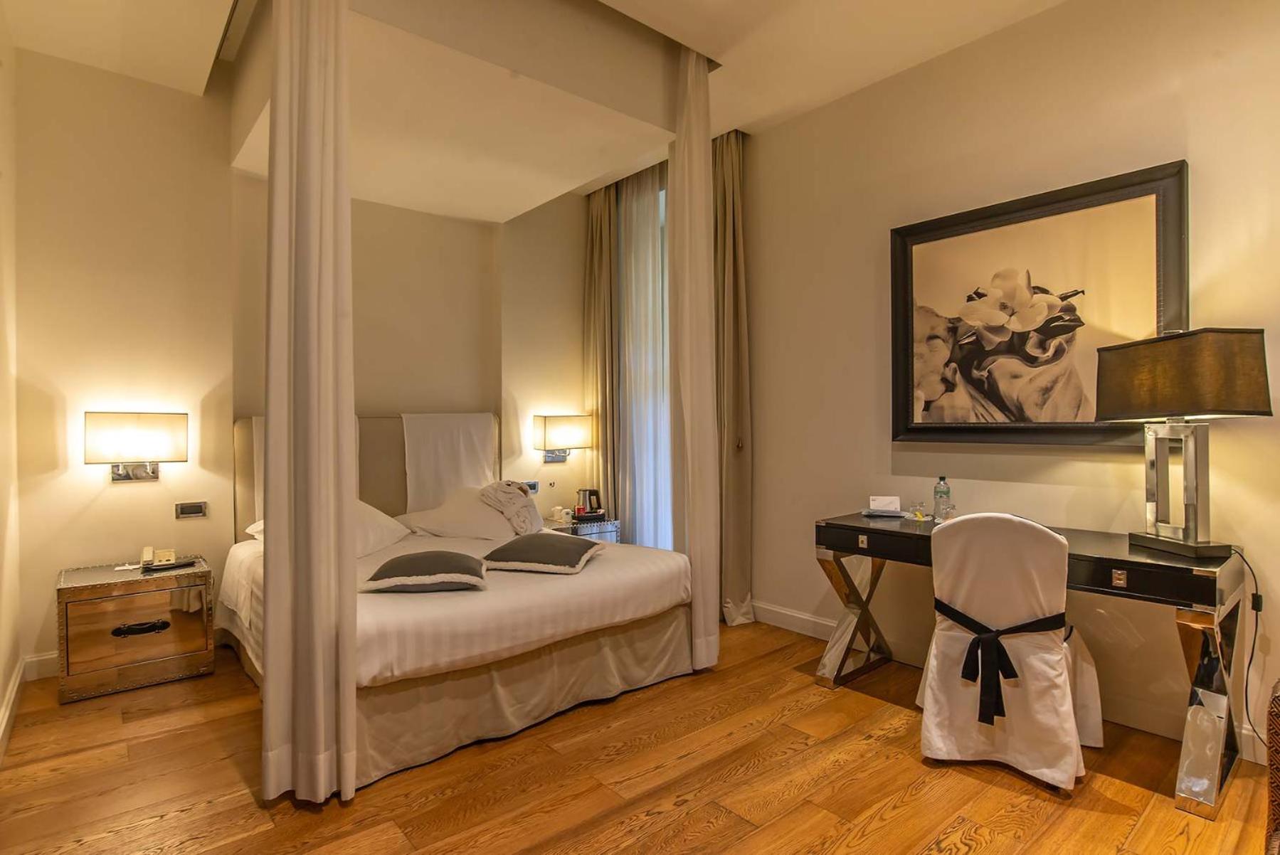Hotel Isa