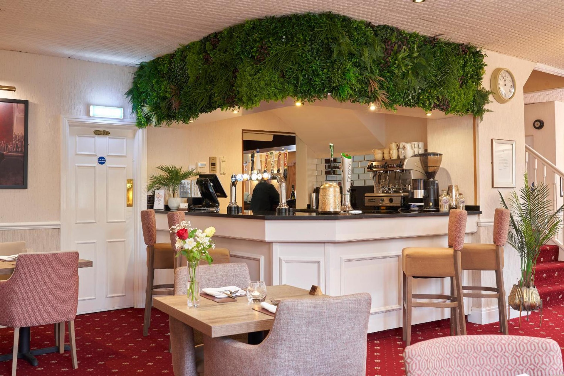 Kingston Theatre Hotel