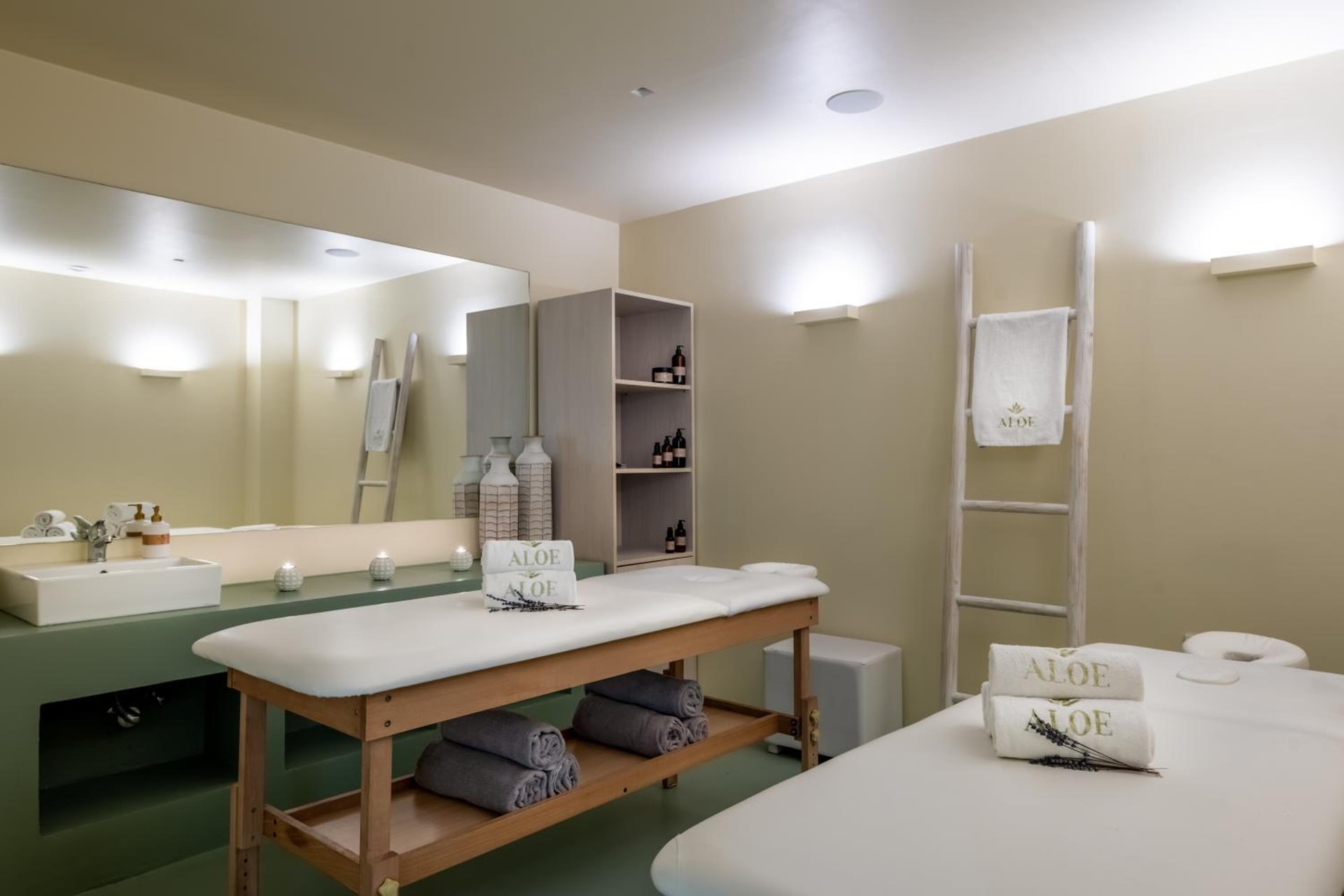 Aloe Boutique Hotel & Suites - adults only