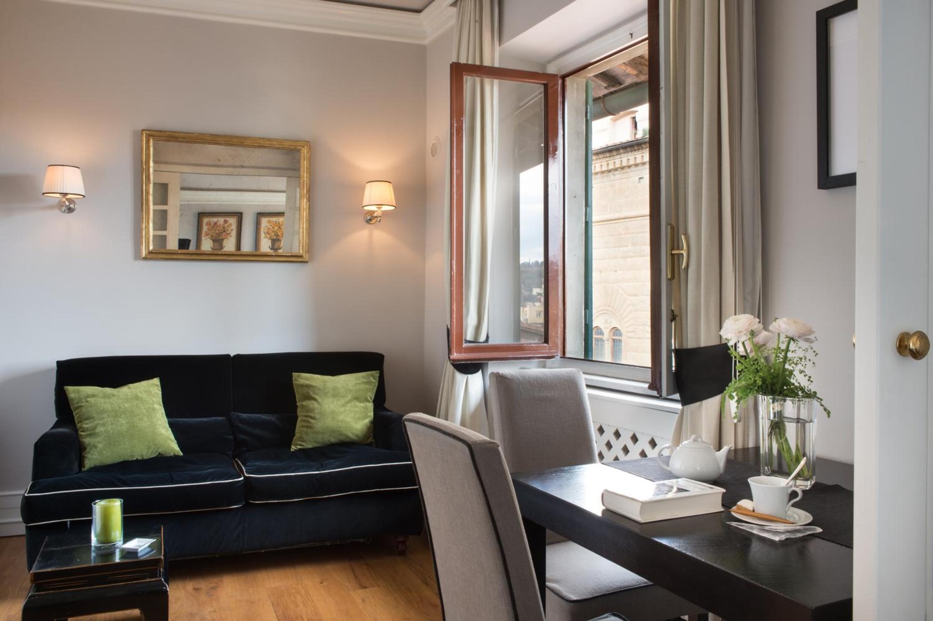 Tornabuoni Suites Collection Residenza D'Epoca