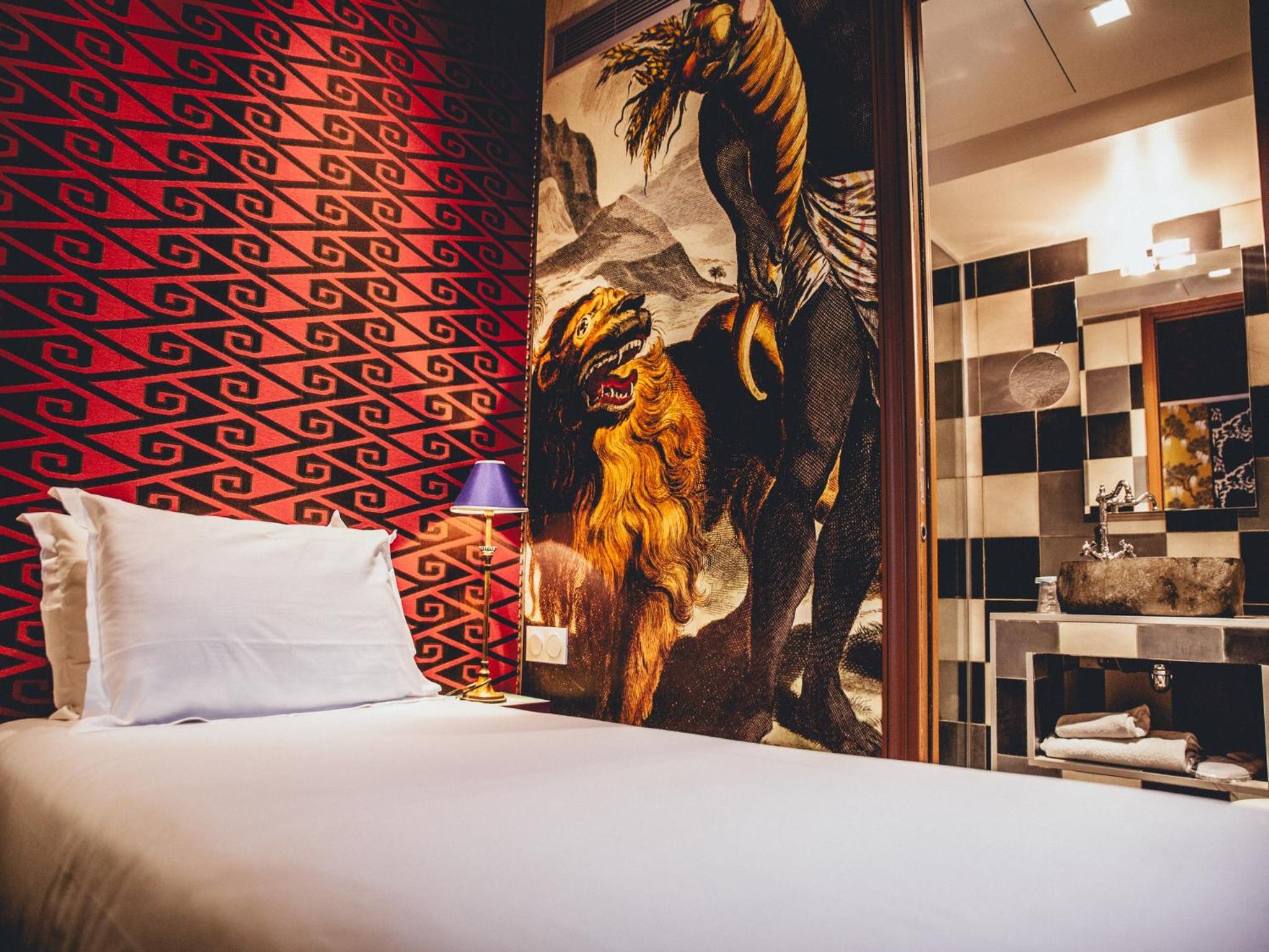 hotel room