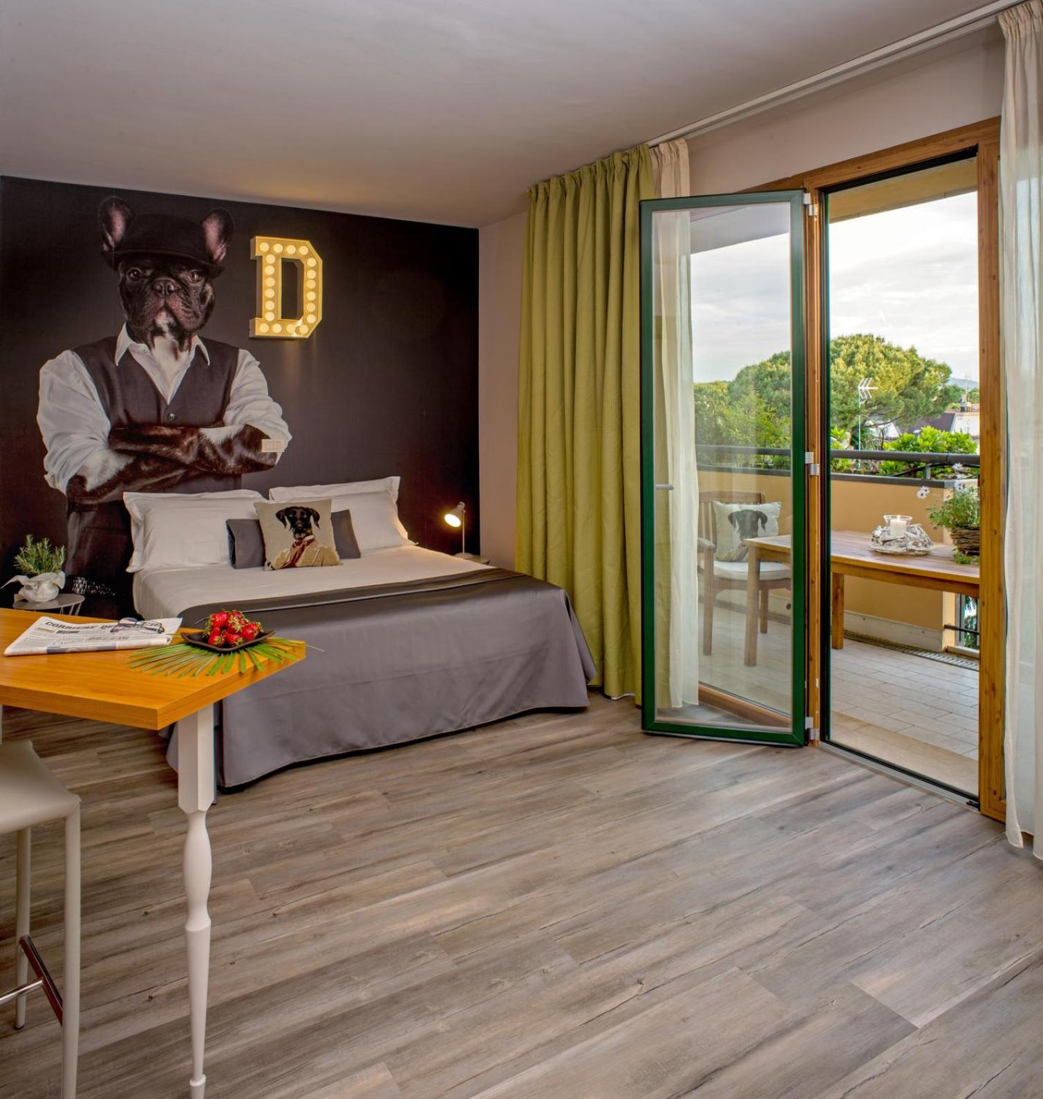 hotel room