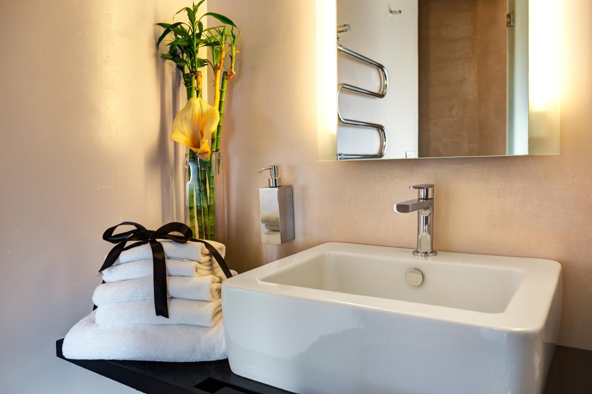 Dharma Luxury Hotel & SPA