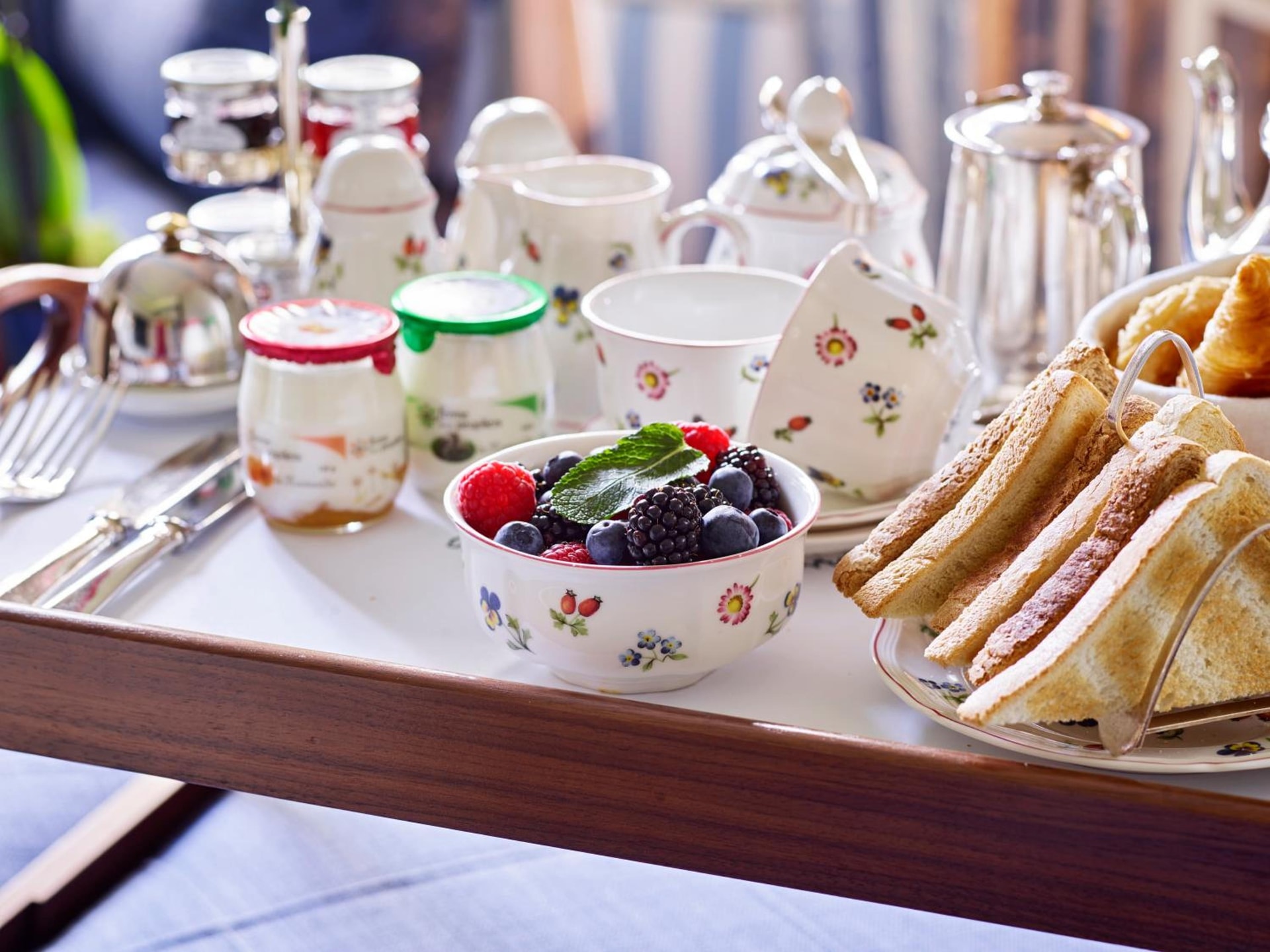 breakfast buffet