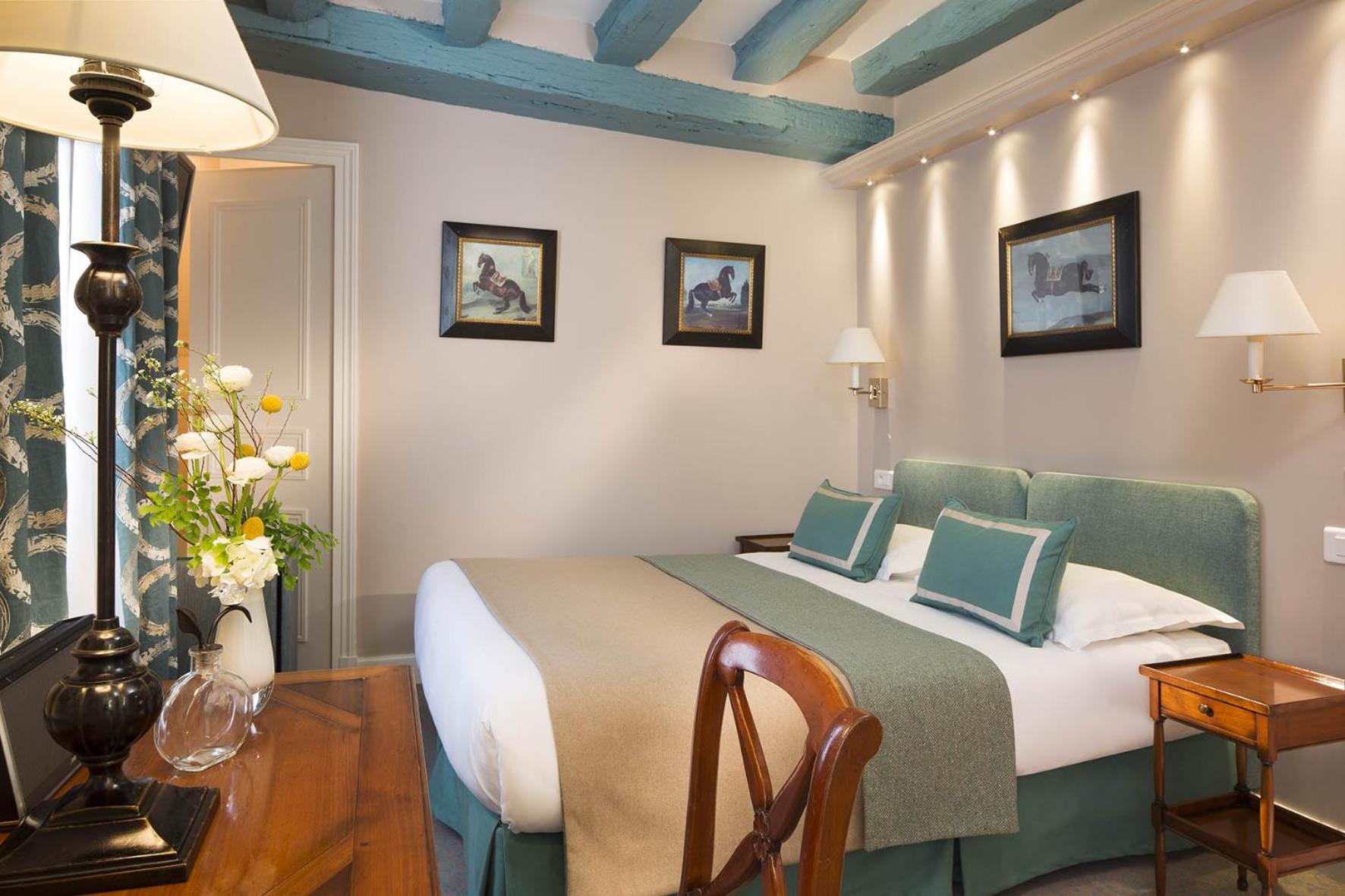Le Relais Saint Honoré