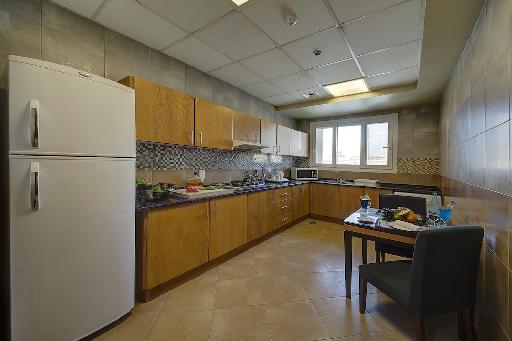 Al Khoory Hotel Apartments