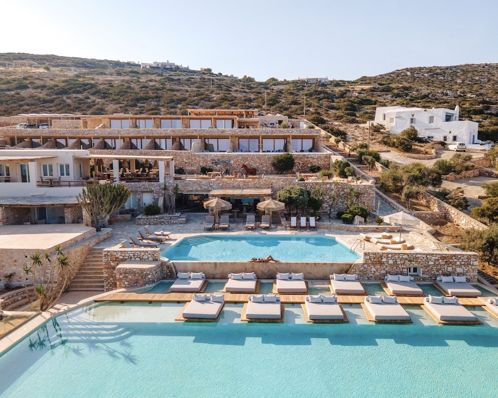 Mythic Paros