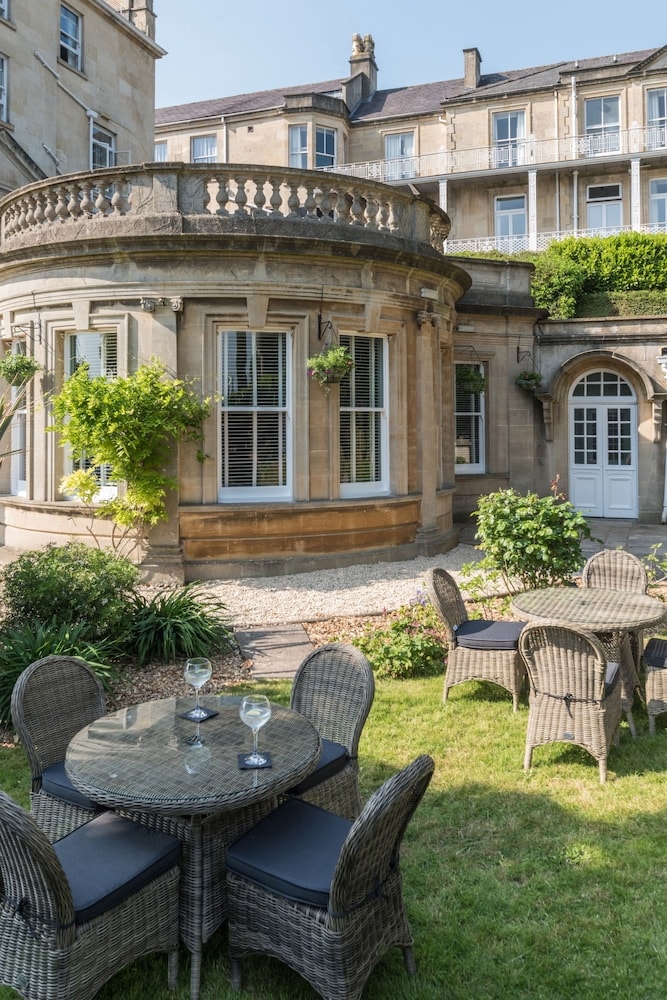 Lansdown Grove
