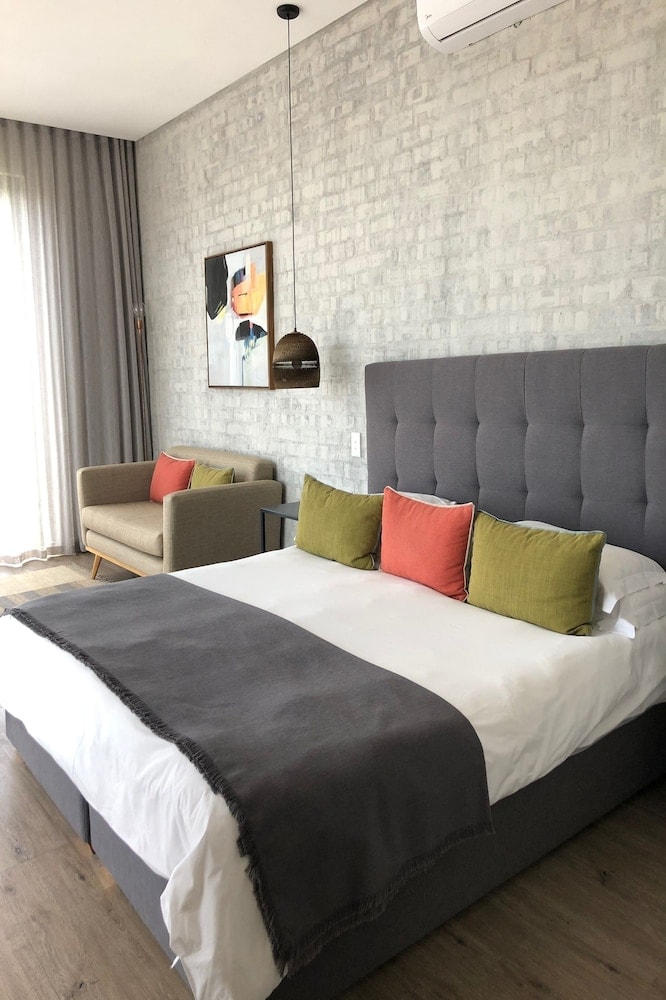 The Tree House Boutique Hotel