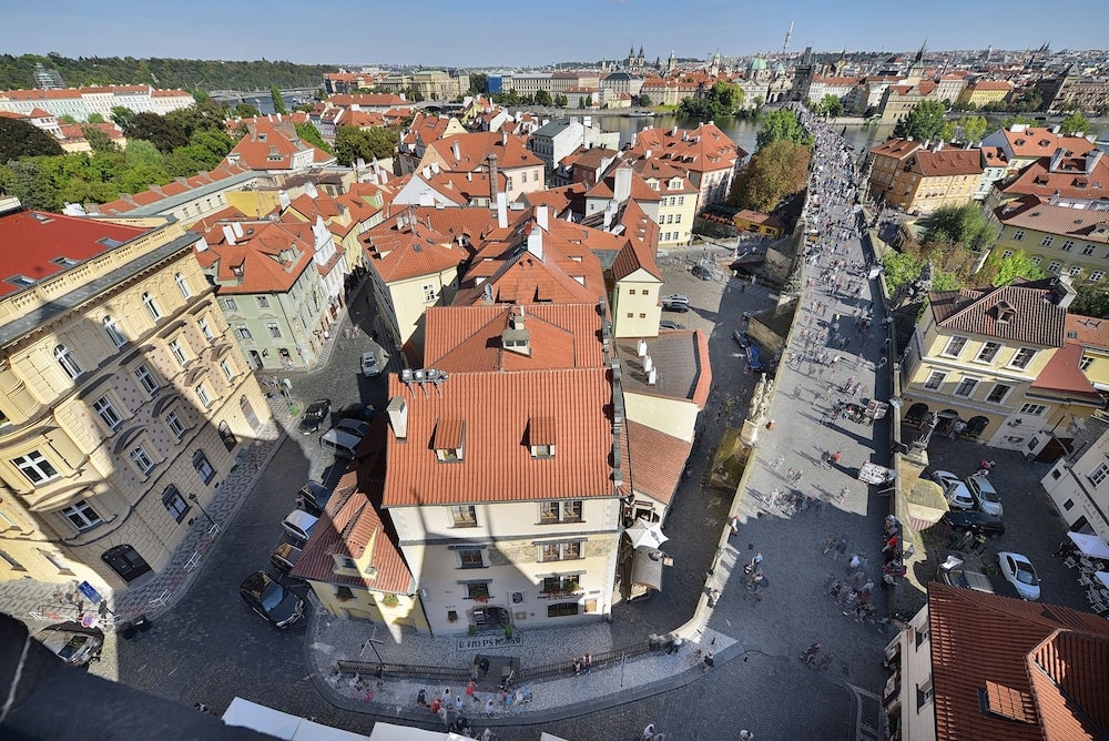 Hotel U Tri Pstrosu