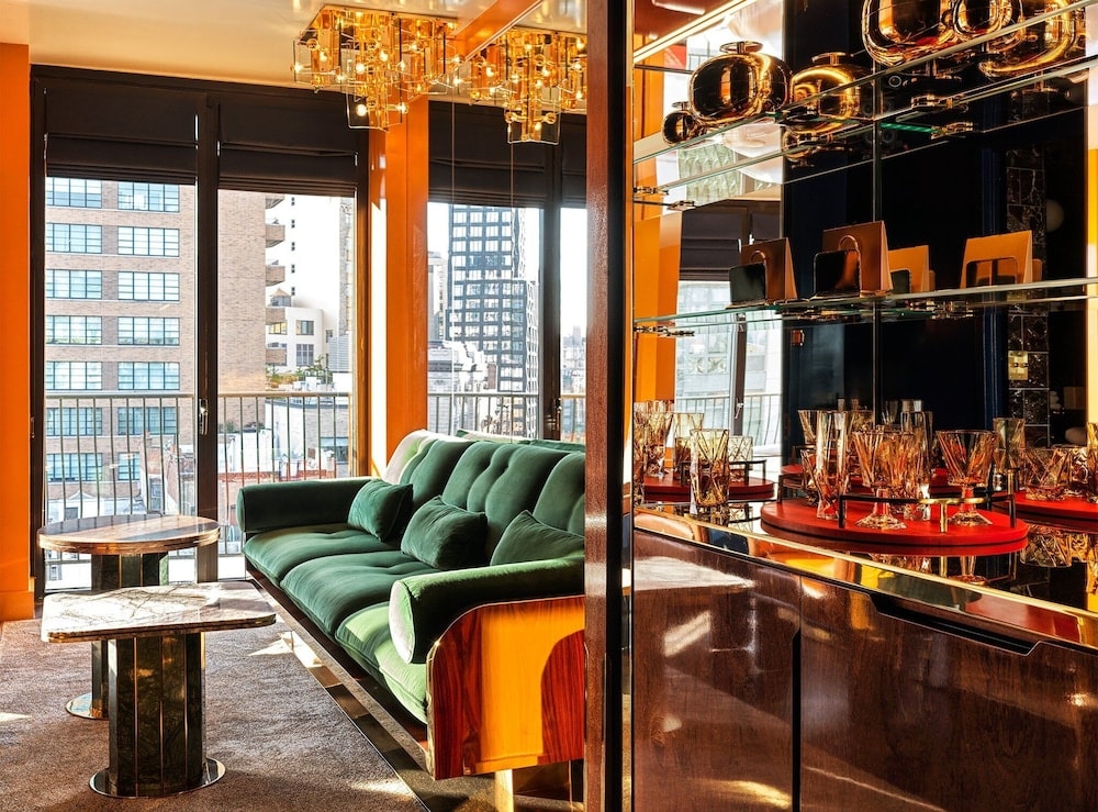 The Manner, The Unbound Collection by Hyatt