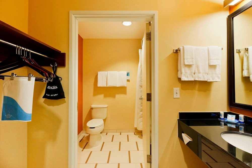 Fairfield Inn & Suites by Marriott Lake Oswego
