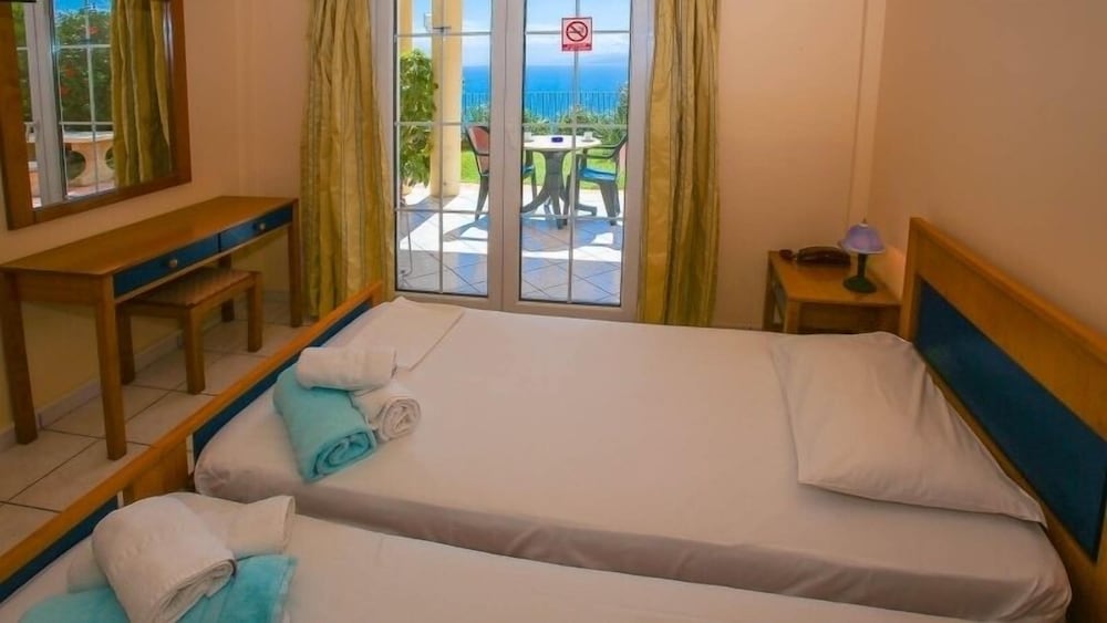 Garbis Villas