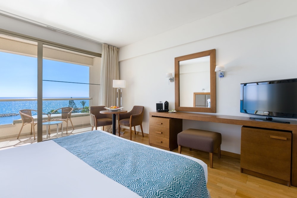 Golden Bay Beach Hotel