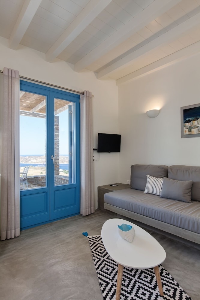 Serifos Blue