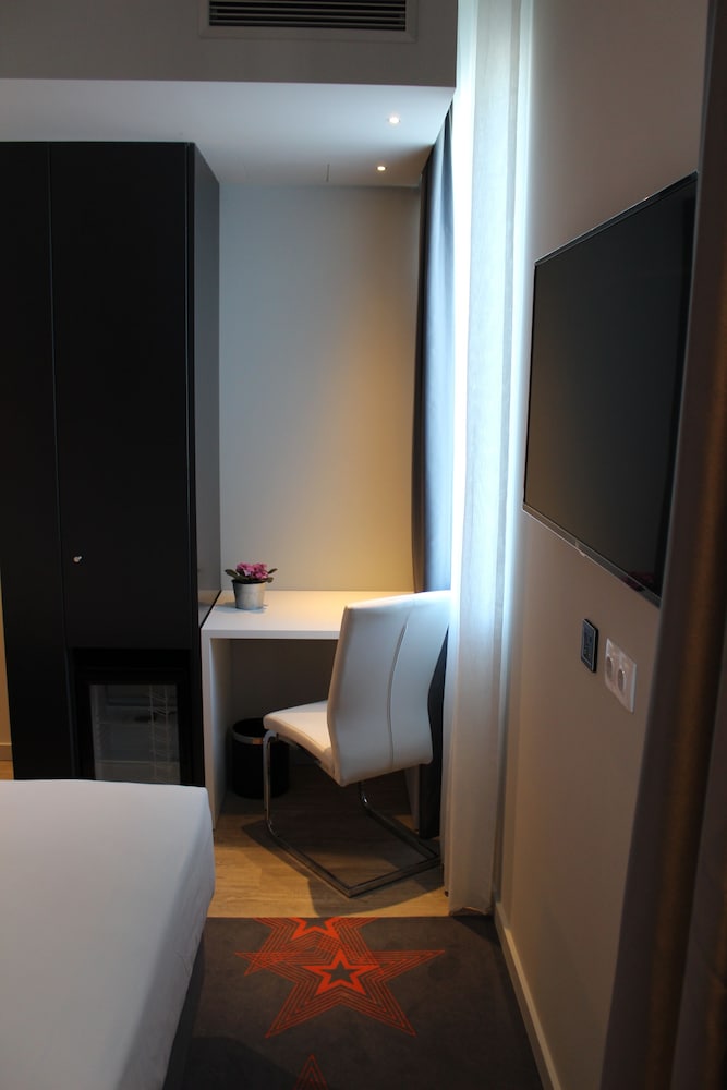 Hotel Star Inn Lisbon Aeroporto