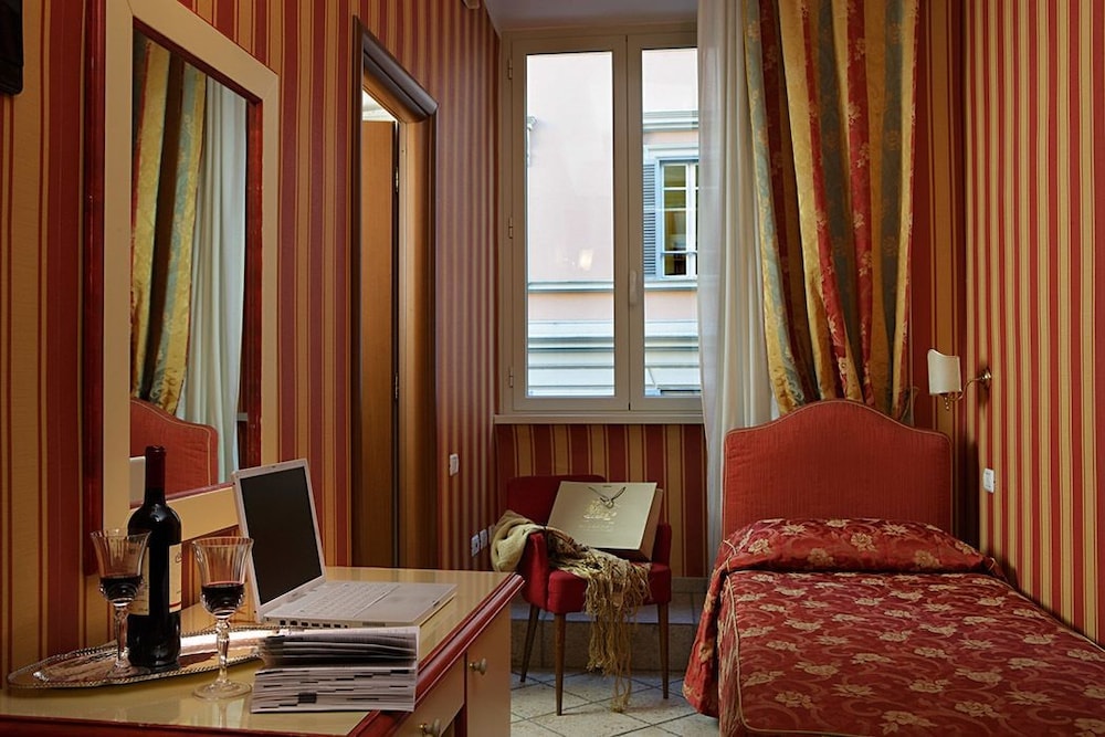 Hotel Golden