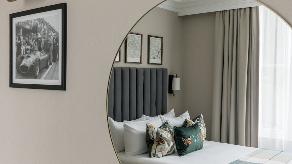 The Selwyn Hotel