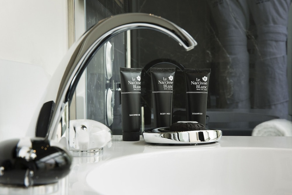 Hotel Le Narcisse Blanc & Spa