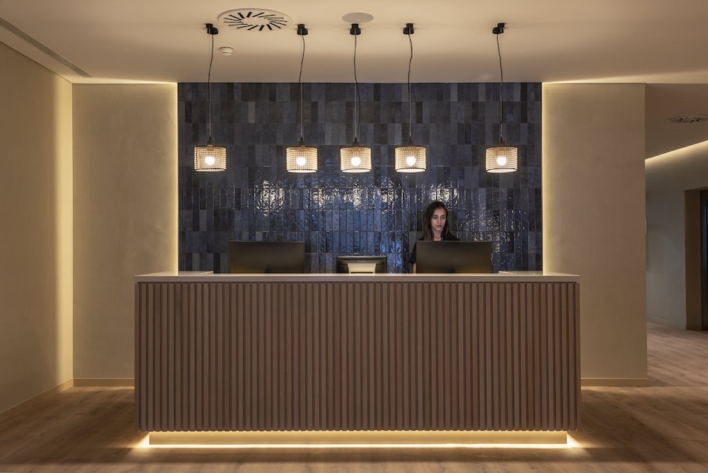 Crowne Plaza Caparica Lisbon by IHG